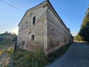 Casa di campagna in vendita di 700 m² in Strada San...