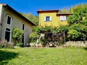 Casa di campagna in vendita di 720 m² in Strada Statale 12