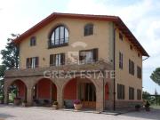 Casa di campagna in vendita di 830 m² in Strada Senza Nome