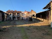 Casa di campagna in vendita di 9896 m² in Via del Parco