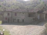 CASA DI CAMPAGNA VIA BELLINI VICCHIO 10 vani 380mq