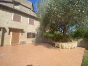 Casa di paese in vendita di 106 m² in Via Indipendenza