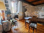 Casa di paese in vendita di 110 m² in Frazione Castelli