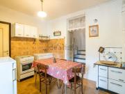 Casa di paese in vendita di 120 m² in Strada Scalone, 9