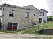 Casa di paese in vendita di 132 m² in Località Sasso...