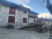 Casa di paese in vendita di 140 m² in Frazione Roncaglia...