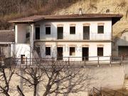 Casa di paese in vendita di 148 m² in Via Valeirole