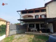 Casa di paese in vendita di 160 m² in Via Bernardo...