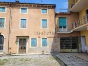Casa di paese in vendita di 160 m² in Via Carlo Cipolla