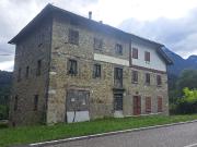 Casa di paese in vendita di 160 m² in Via Roma, 11