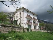 Casa di paese in vendita di 170 m² in Via della Costituzione