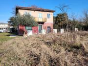 Rustici e casali in vendita di 170 m² in Via Gatta