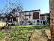 Casa di paese in vendita di 180 m² in Via Roma, 173