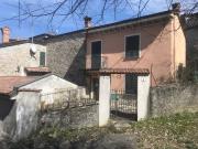 Casa di paese in vendita di 186 m² in Via trento