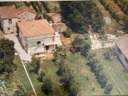Casa di paese in vendita di 200 m² in Via Ghiaione, 5