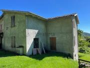 Casa di paese in vendita di 208 m² in Via Piani