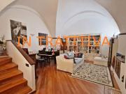 Casa di paese in vendita di 220 m² in Via Santo Stefano, 12