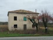Casa di paese in vendita di 230 m² in Strada Septempedana