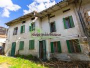 Casa di paese in vendita di 240 m² in Via Angelo Dal...