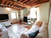 Casa di paese in vendita di 250 m² in Via Ezio Bicicchi