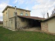 Casa di paese in vendita di 280 m² in Via toscana