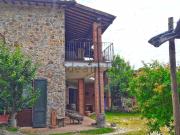 Casa di paese in vendita di 300 m² in Strada dei Poderi, 125