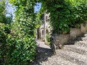 Casa di paese in vendita di 350 m² in Via Pratomagno