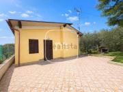 Casa di paese in vendita di 40 m² in Via del Colle della...