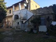 Casa di paese in vendita di 420 m² in Via Biagio Riccio