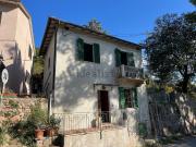 Casa di paese in vendita di 80 m² in Frazione Bazzano...