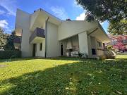 Casa di prestigio di 230 mq in vendita Udine, Italia