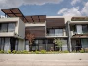 Casa diseño luminoso en Venta en Club de Golf Ventanas...