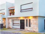 Casa Disponibles en Meteoro Altozano, Querétaro