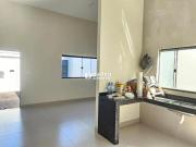 Casa disponível para venda no bairro Shopping Park em...