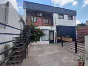 Casa – Doble Vivienda –Galpón – Entradas Independientes–...