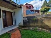 casa dois dormitórios Lomba do Pinheiro