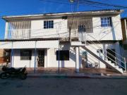 CASA + DOS APTOS EN VENTA
