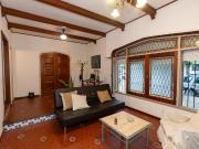 Casa dos dormitorios cochera Barrio Norte,La Plata