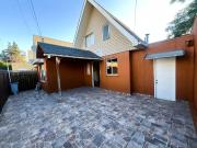 Casa dos pisos aislada en Condominio a la venta cercana...