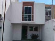 CASA DOS PLANTAS, 2 RECÁMARAS, ALACENA, 1.5 BAÑO,...