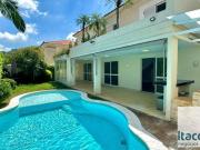 Casa dupla à venda no Residencial Tamboré 05