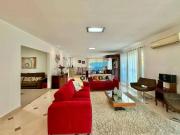 Casa Duplex à venda em condomínio fechado