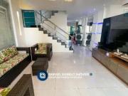 Casa duplex com 03 suÃtes Ã venda no bairro Cidade dos...