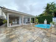 Casa duplex com excelente localizaÃ§Ã£o no Bairro Novo...