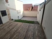 Casa duplex 02 suÃtes com quintal financiando no Bairro...