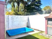 Casa duplex con garage parque y piletaen Castelar Norte