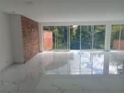 Casa Duplex en arriendo Envigado Sector Loma del Esmeraldal