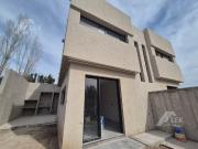 Casa duplex, en Benavidez, calidad constructiva!