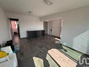 Casa duplex en planta alta, bien iluminado, documentos...