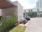 CASA DUPLEX EN RENTA AMUEBLADA EN SANTA FE JURIQUILLA